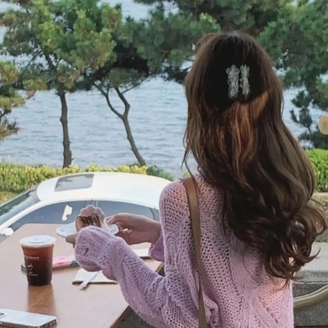 27件礼服的秘密